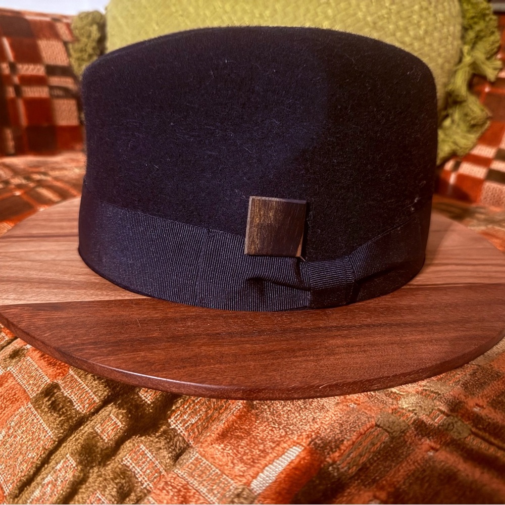 Jax Black 100% Wool Hat - Picture 2 of 5